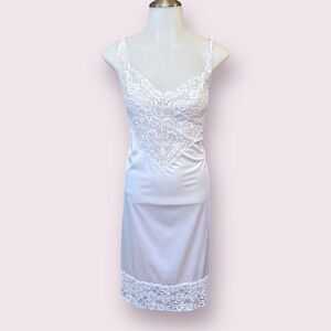 VANITY FAIR Vintage White Lace Chemise Slip Dress